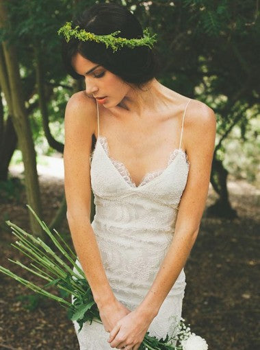 Lace Backless Mermaid Wedding Dress | Flosluna Lace Backless Mermaid Wedding Dress | Flosluna