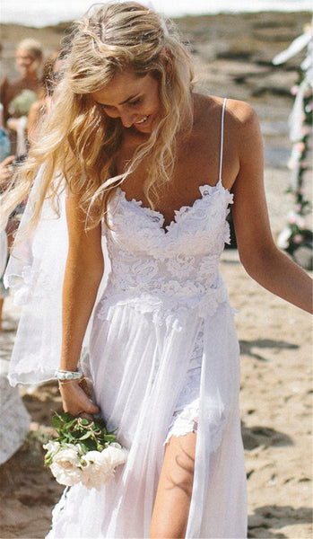 Beach Lace Wedding Dress& Gowns | Flosluna Beach Lace Wedding Dress& Gowns | Flosluna