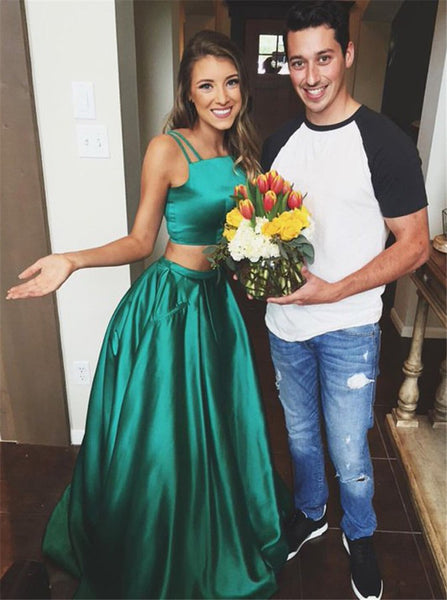 Two Pieces Prom Dress,Sexy Prom Dress With Pocket, Emerald Green Prom Evening Dress,Two Pieces Evening Gown,Sexy Prom Dress - FlosLuna